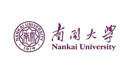 大学Logo